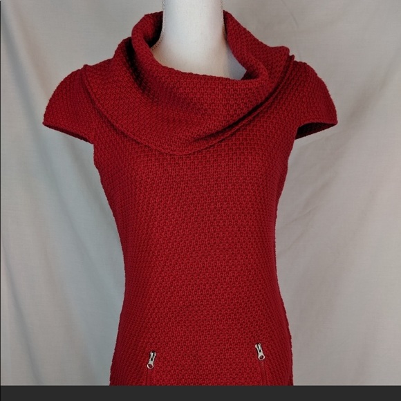 THEA Chelsea & Theodore sweater dress M red - Picture 2 of 4